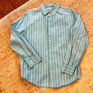 Men’s long sleeve button up the front Massimo size large shirt